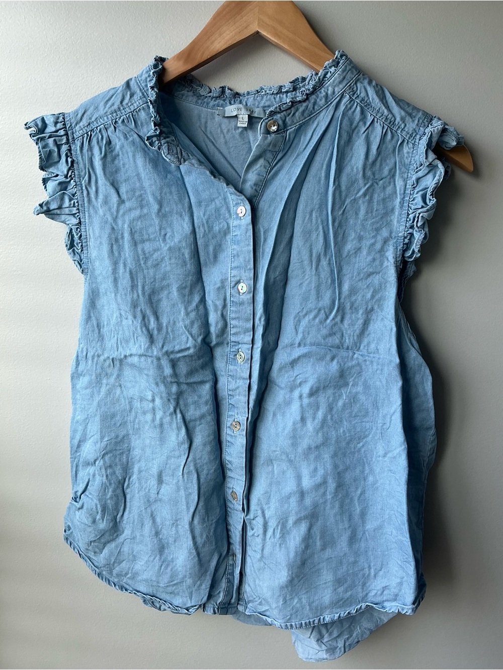 Women’s blouse